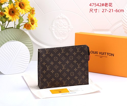 LV ZT9713