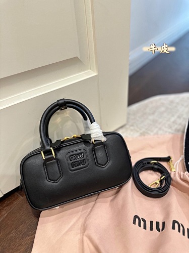 MIUMIU ZT11683