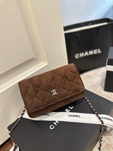 CHANEL HE7458