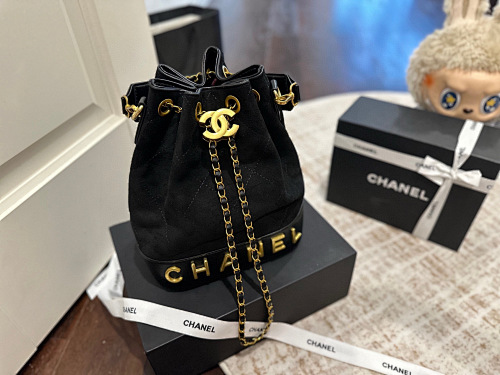 CHANEL HE7222 $46.43