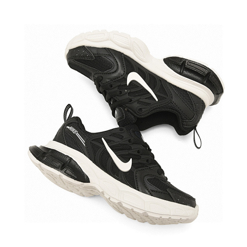NIKE ZT8973