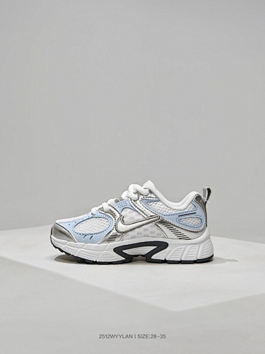NIKE ZT8885
