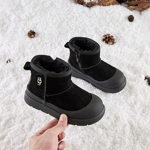 UGG ZT8903