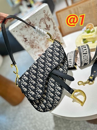 DIOR HE4049 $35.71