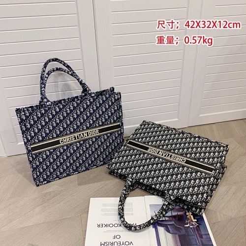Dior HE7774