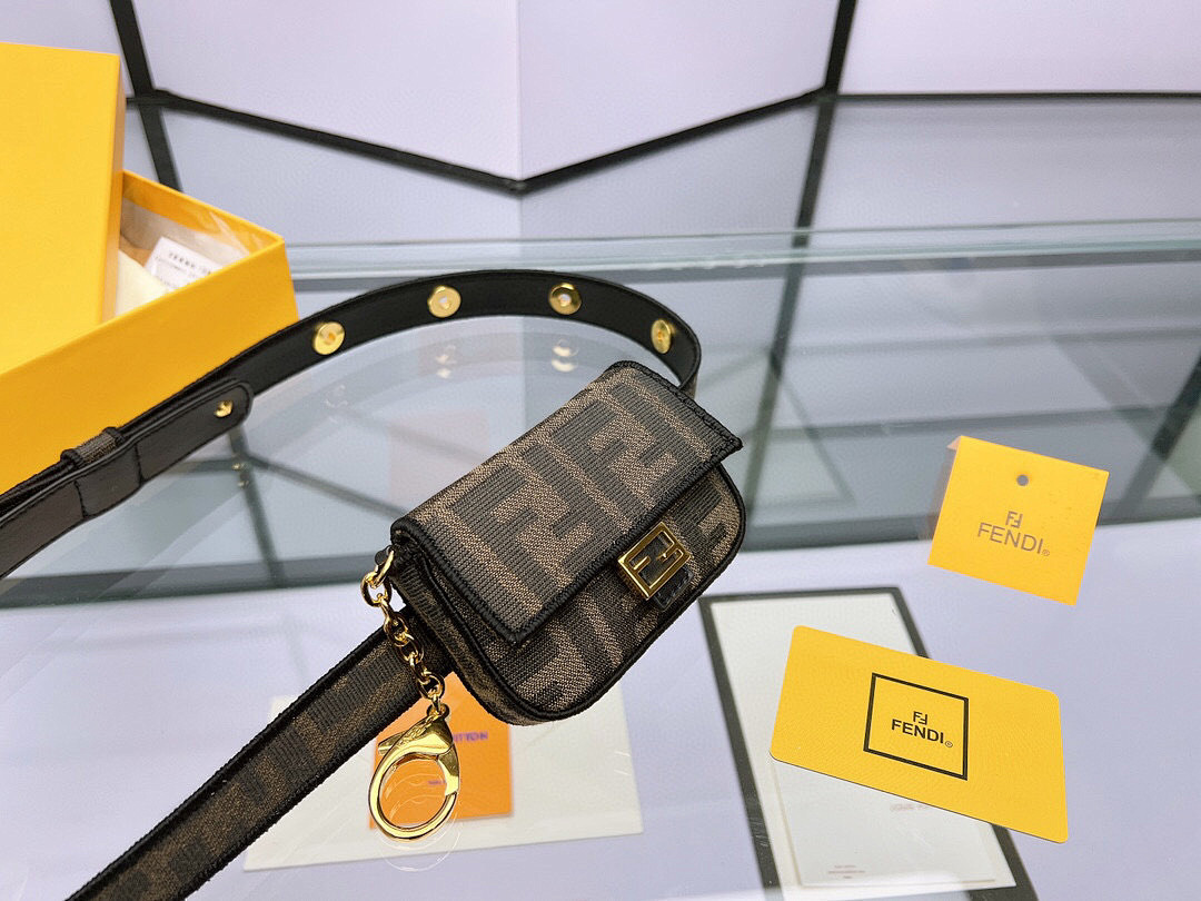 FENDI HE2980