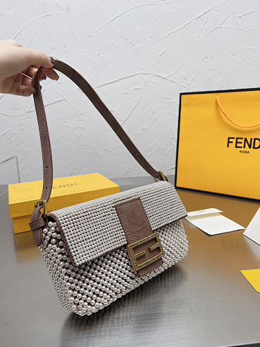 FENDI HE3006