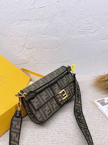 FENDI HE2985