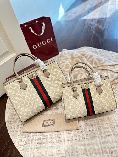 GUCCI HE8242