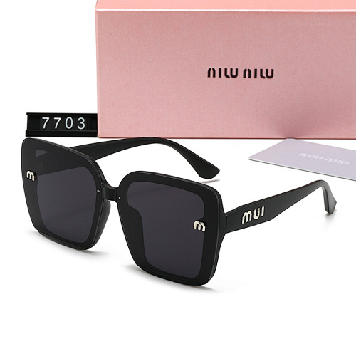 -MiuMiu  HE7857