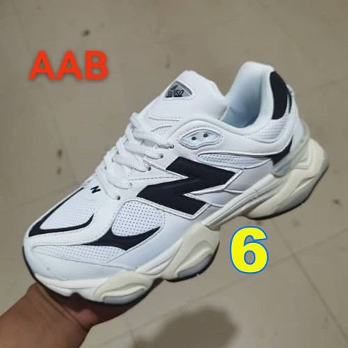 New balance HE4353 $59.6