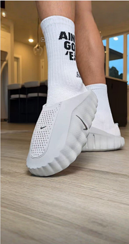 NIKE ZT10876