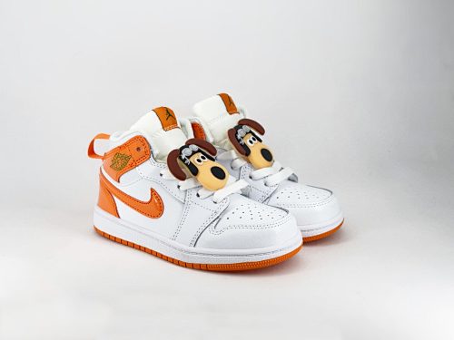 NIKE ZT8851