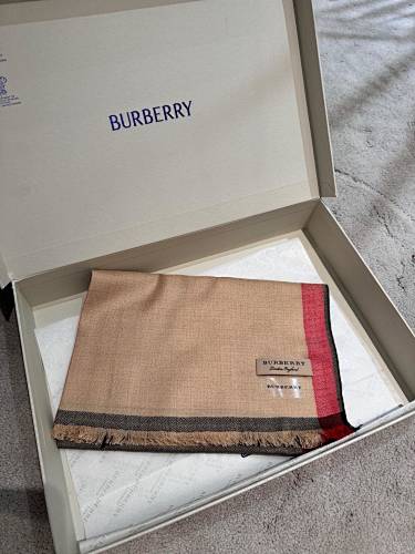 Burberry HE7403 $19.05