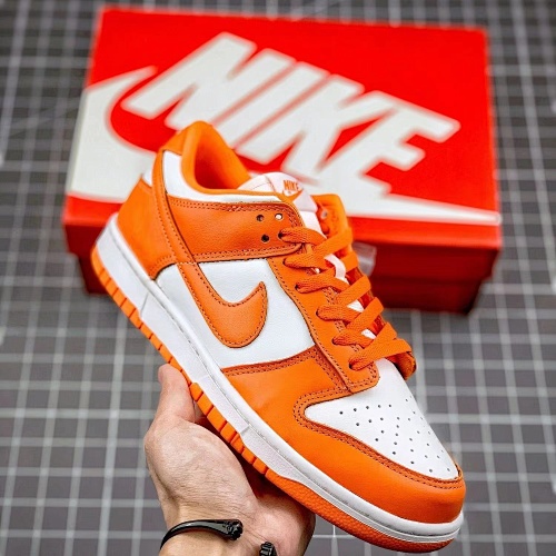 NIKE HE3944 $44