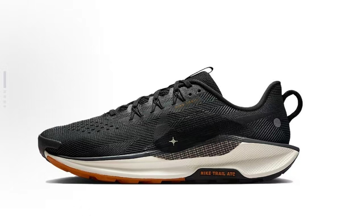nike HE7586