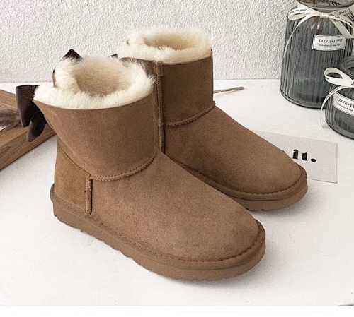 UGG HE3703 $49