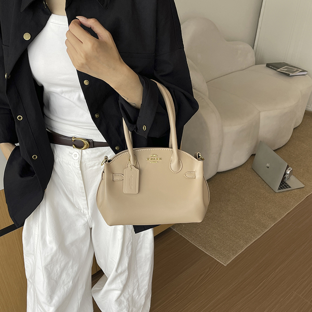 Coach Soft Empire Carryall 21 · EC6667 — תמונה 28