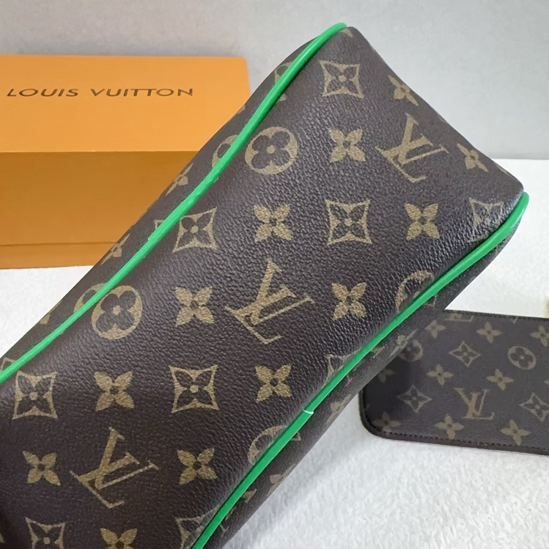 Louis Vuitton Dopp Kit G73 · EL8855 — תמונה 13