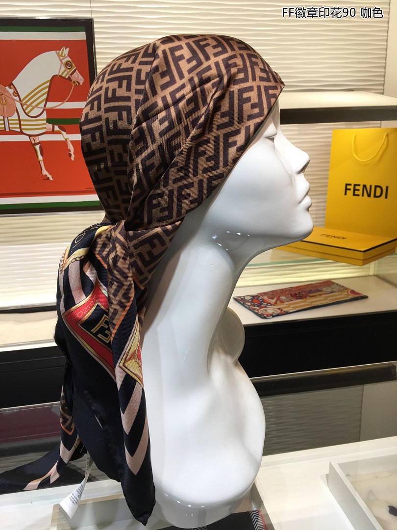 Fendi FF Scarf · SF23699 — תמונה 8