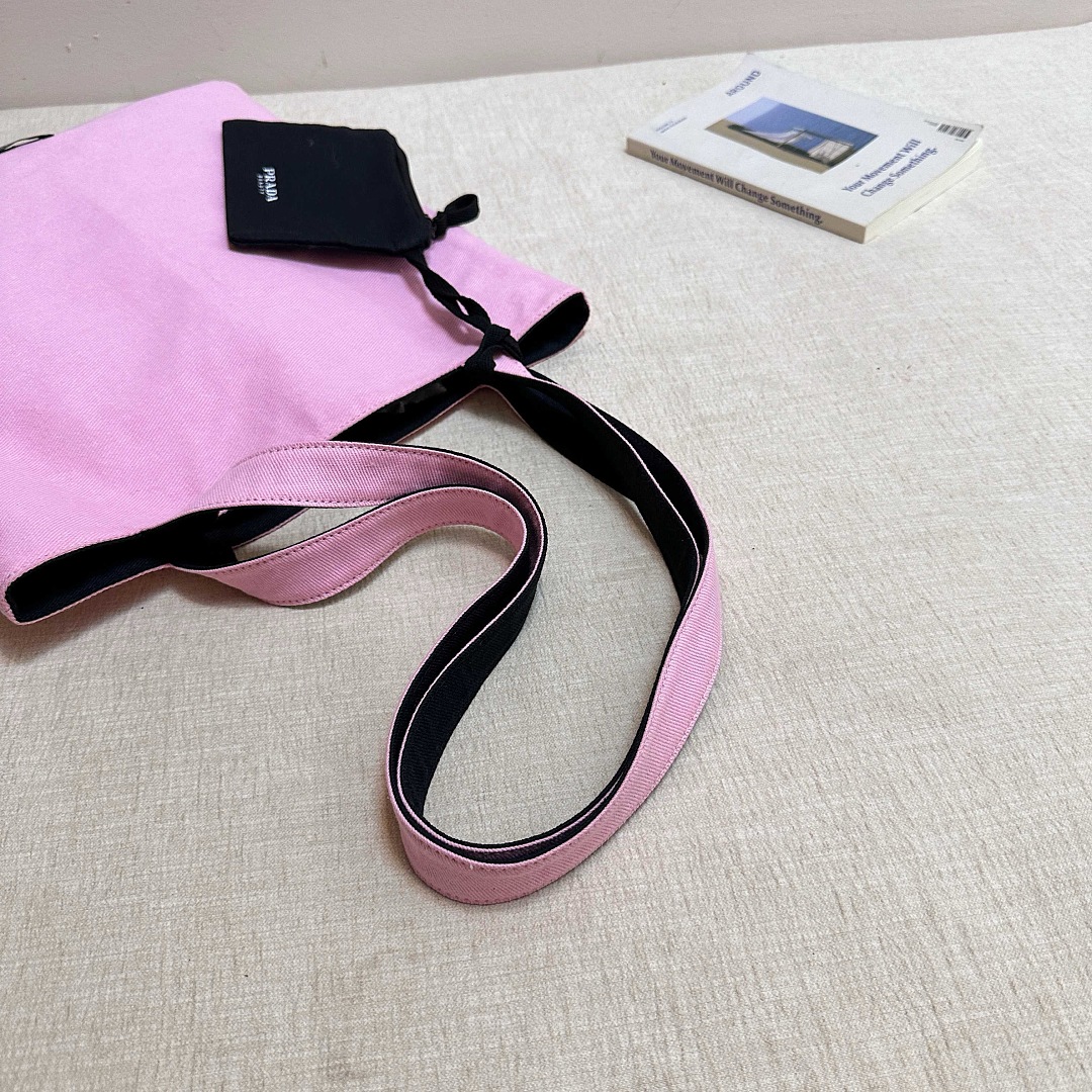 PRADA Beauty Reversible Tote · EP22015 — תמונה 4