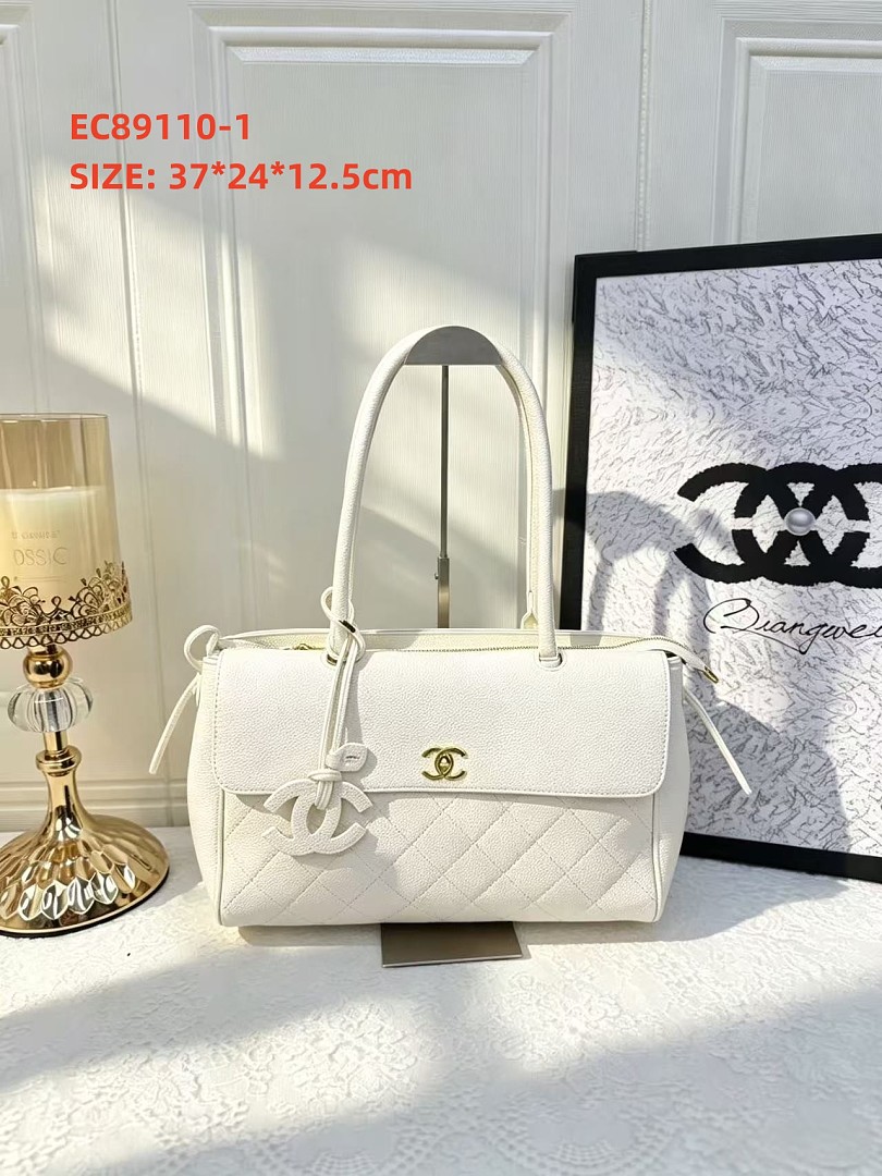 Chanel Urban Essentials Shopping Tote · EC89110 — תמונה 7