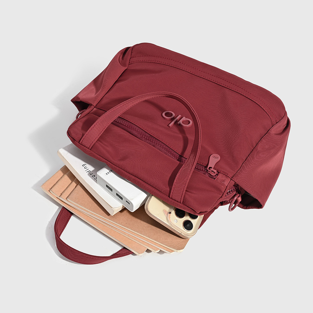 Alo Yoga Studio Utility Carryall Tote · WA10635 — תמונה 9