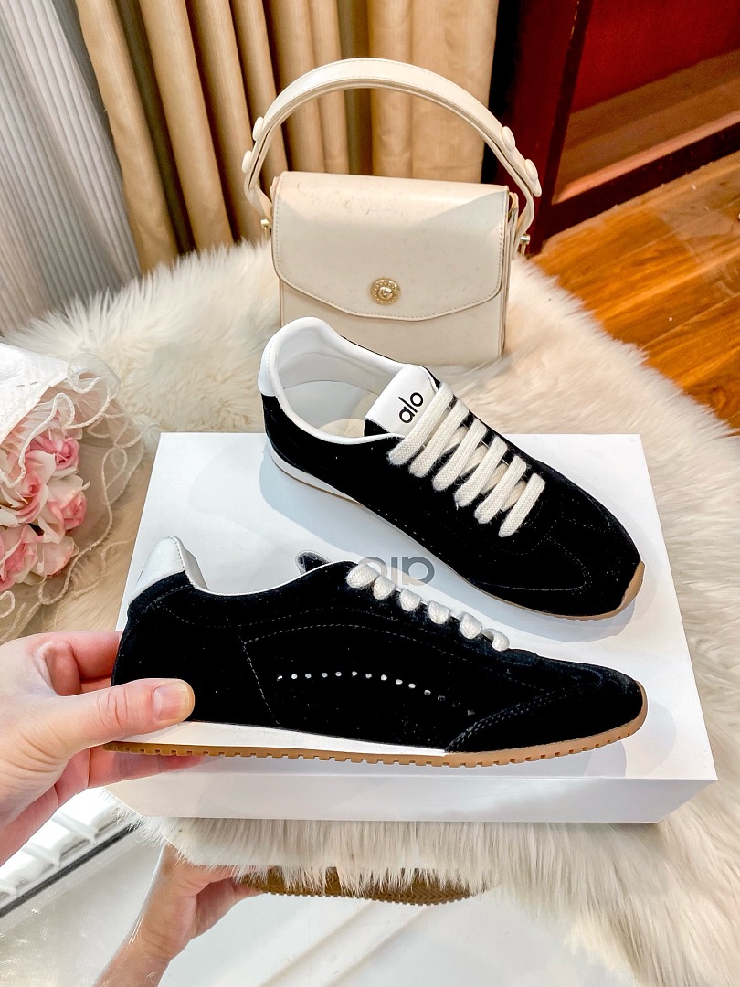 ALO Yoga Sunset Sneaker · WA45809 — תמונה 8