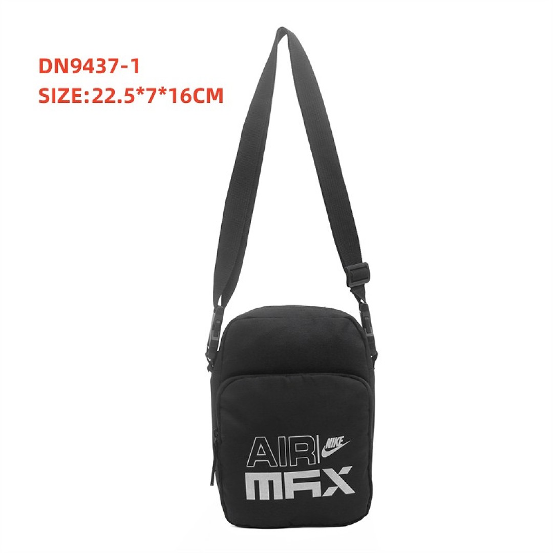 Nike Heritage Cross-Body Bag · DN9437