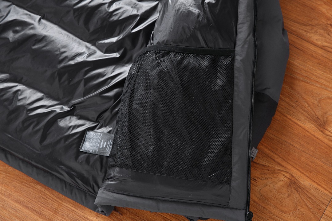 The North Face Himalayan Down Parka · BT34035 — תמונה 17
