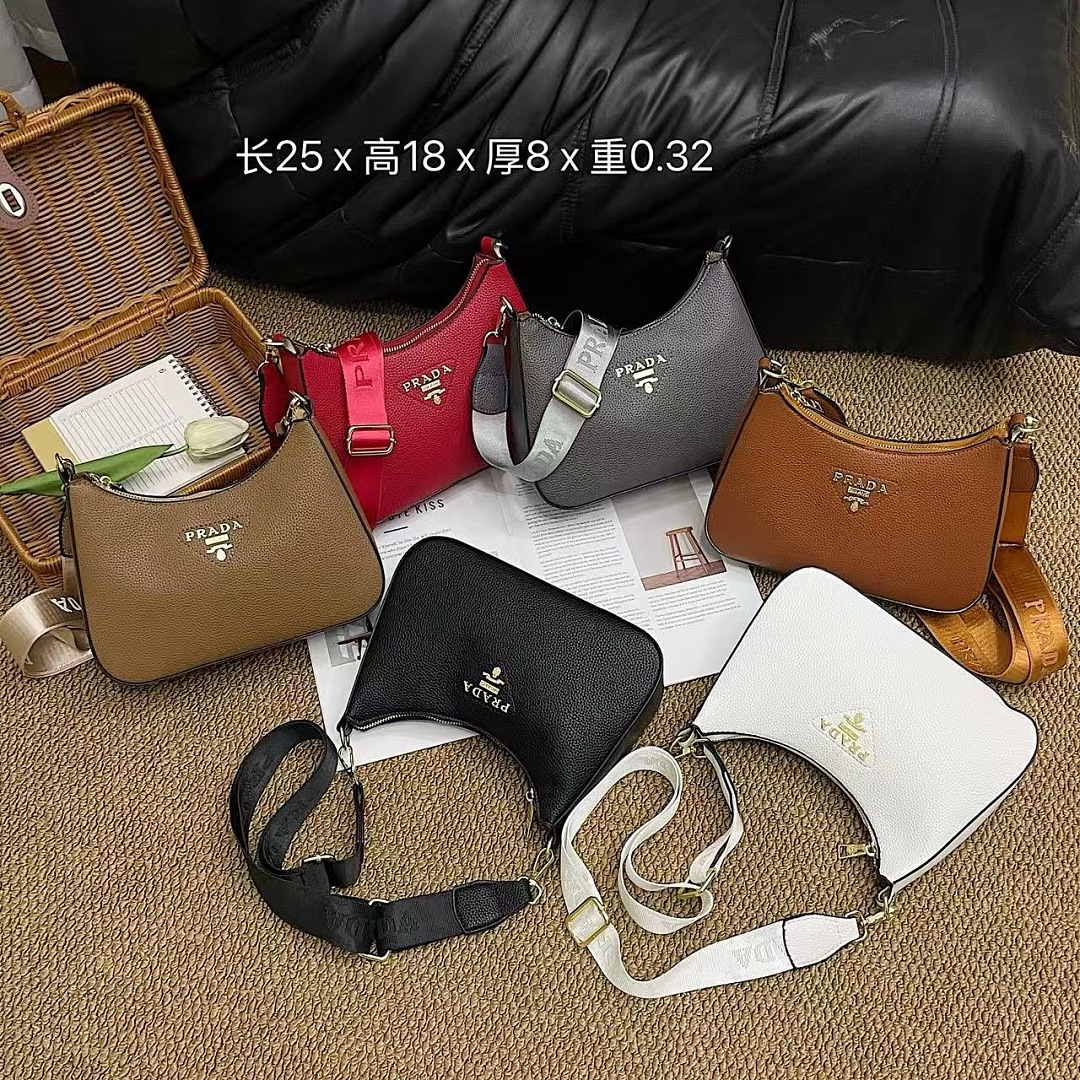 Prada Re-Edition 2005 · EP6338 — תמונה 9