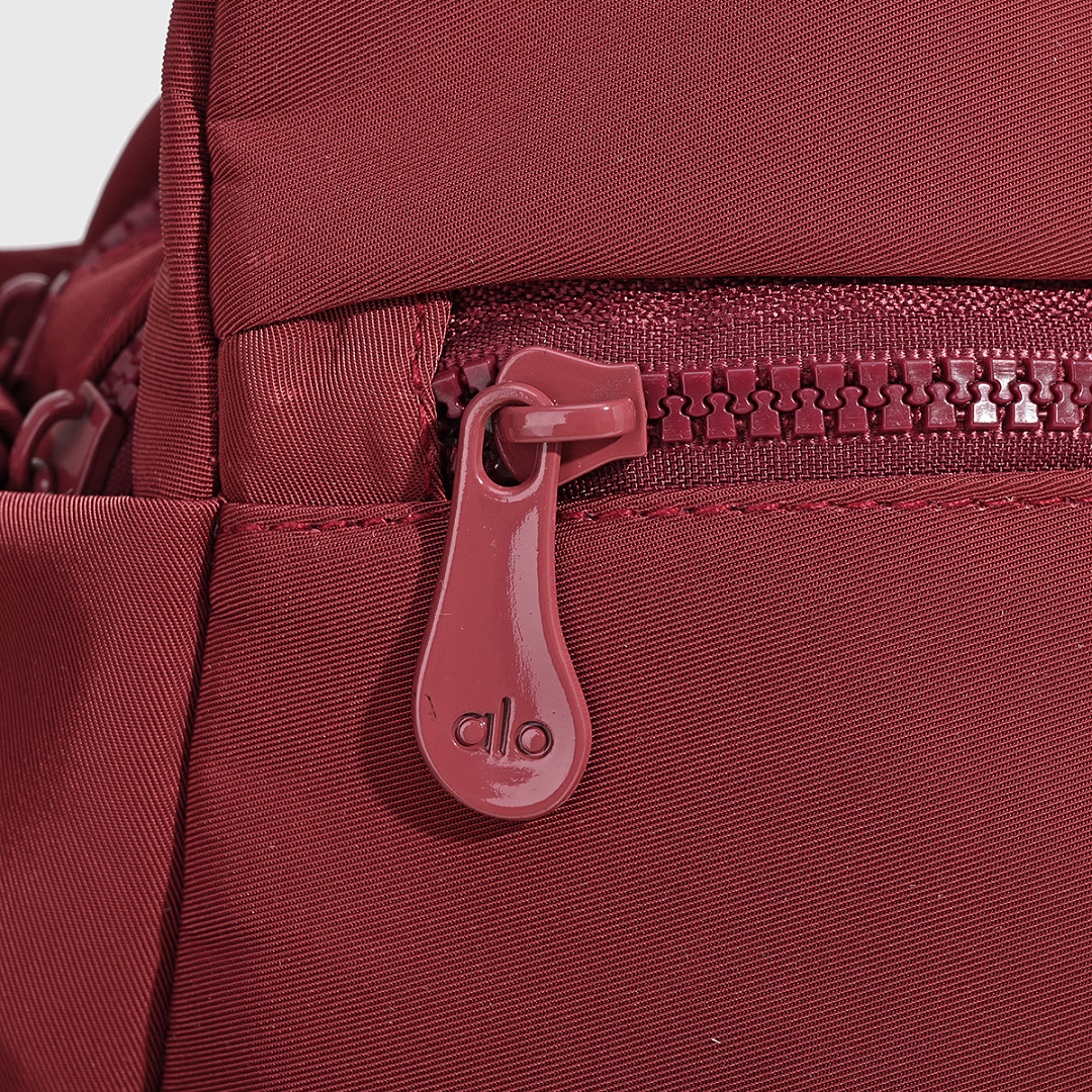 Alo Yoga Studio Utility Carryall Tote · WA10635 — תמונה 19