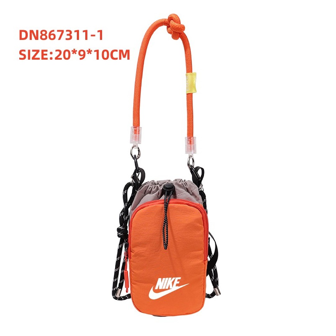 Nike Club Phone Bag · DN867311 — תמונה 3