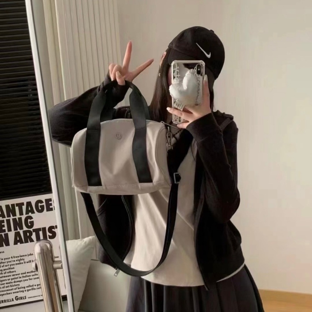 Lululemon Knit Nylon Mini Barrel Duffle · WL24151 — תמונה 19