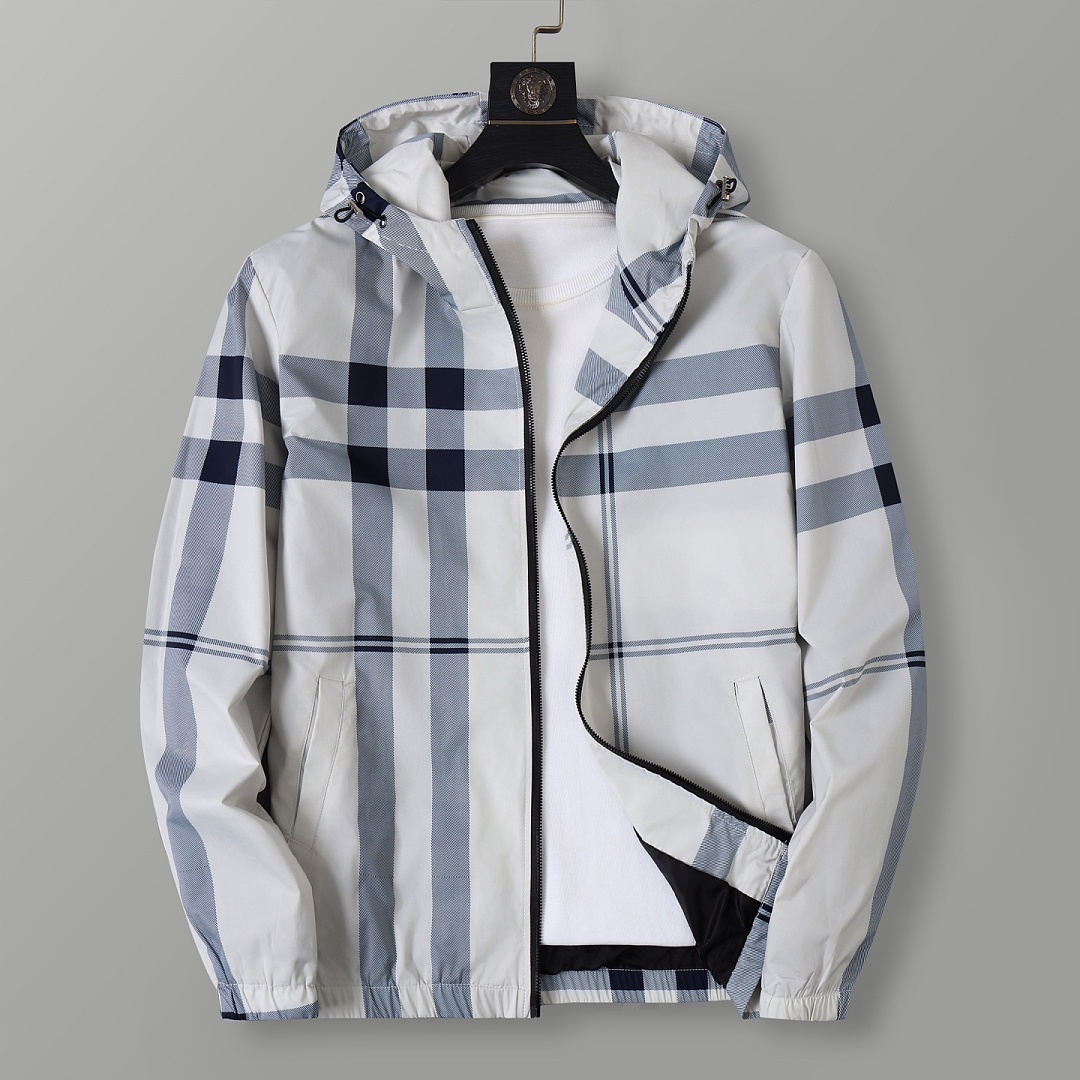 Burberry Newport Hooded Jacket · PB45858 — תמונה 18