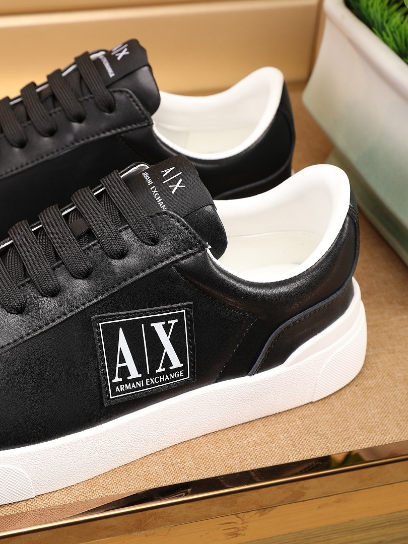 Armani Exchange — סניקרס · HA65849 — תמונה 24