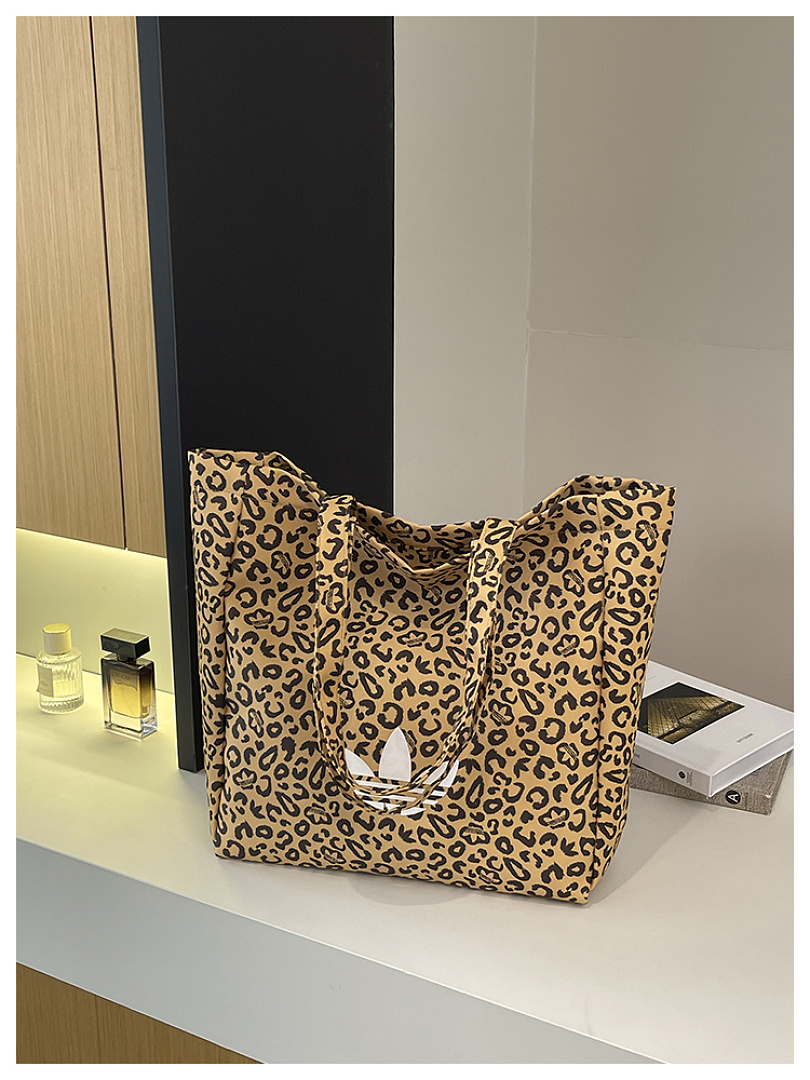 Adidas Leopard Tote · EA1203 — תמונה 59
