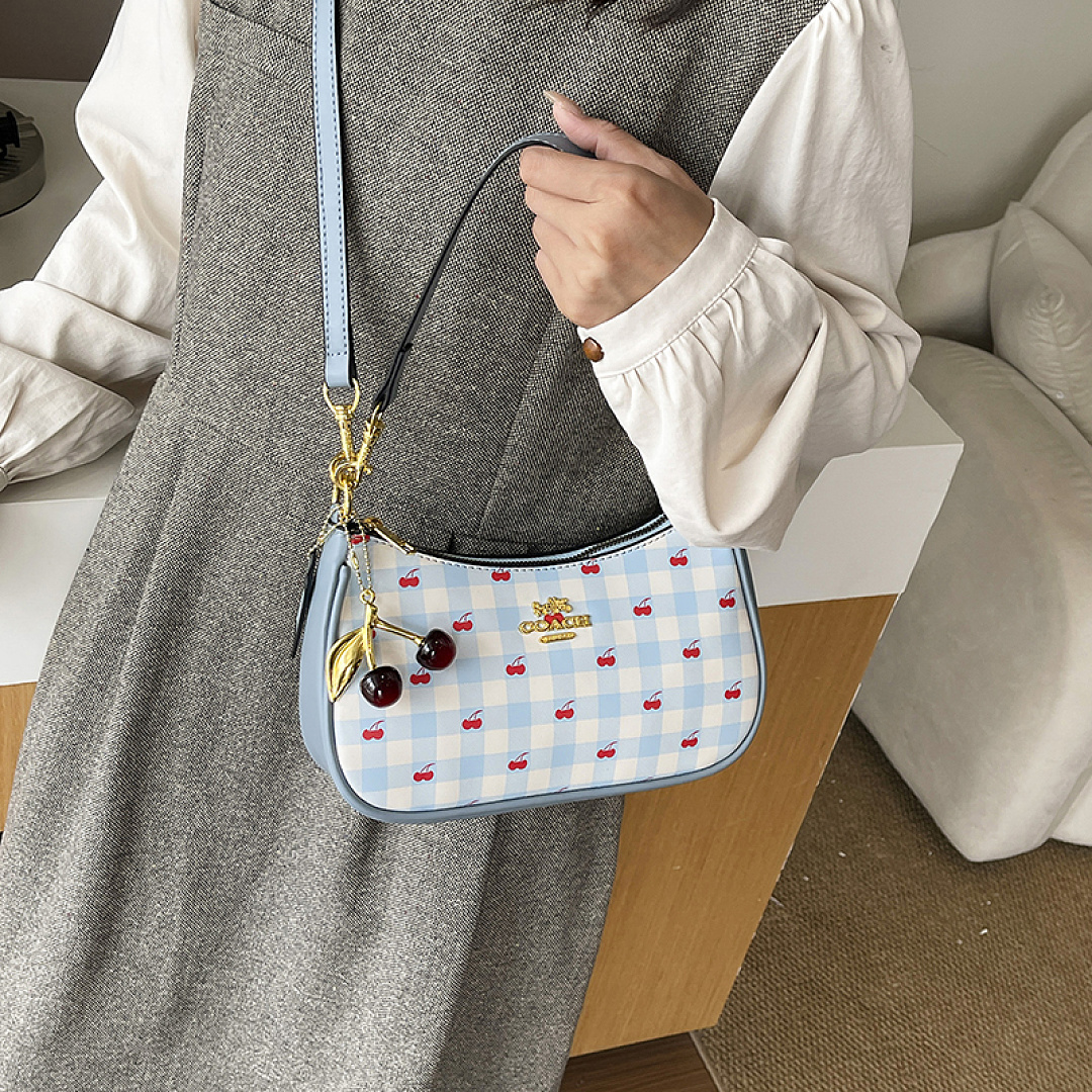 Coach Nolita 19 With Gingham Print · EC6669 — תמונה 22