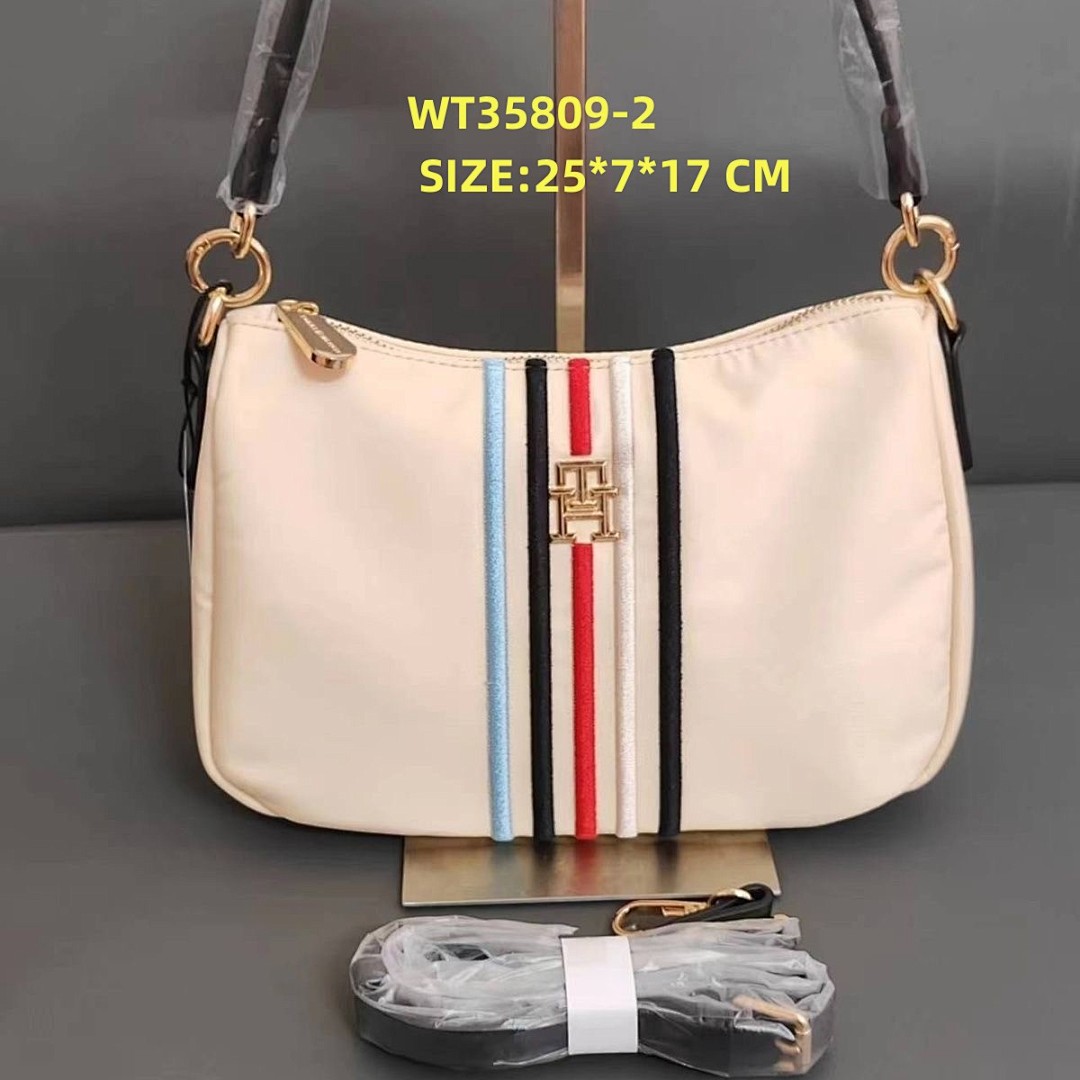 Tommy Hilfiger Signature Stripe Crossbody Bag · WT35809 — תמונה 3