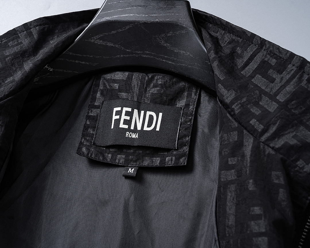 FENDI Bomber Jacket · PF25071 — תמונה 13