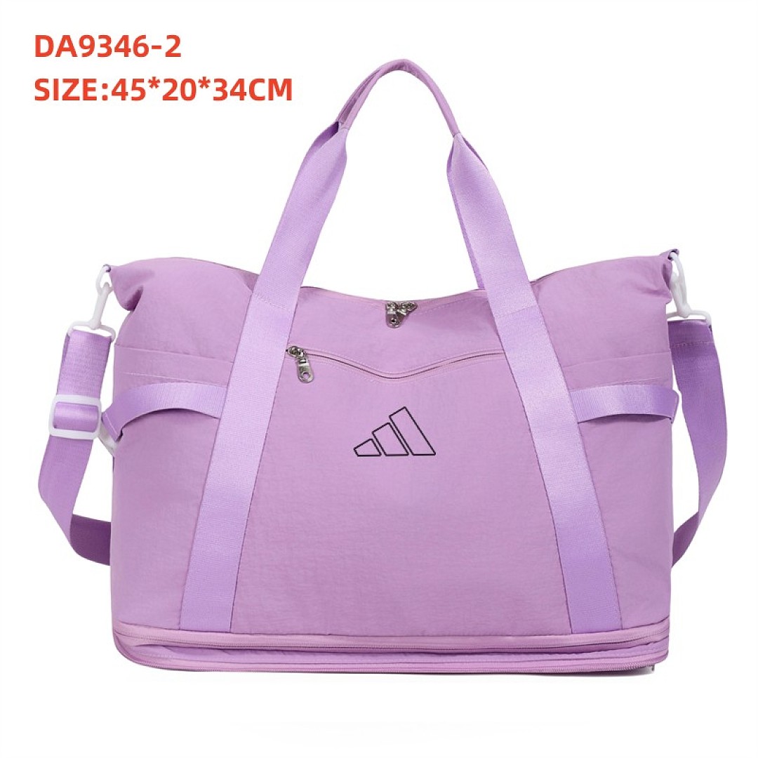 Adidas — תיק נסיעות · DA9346