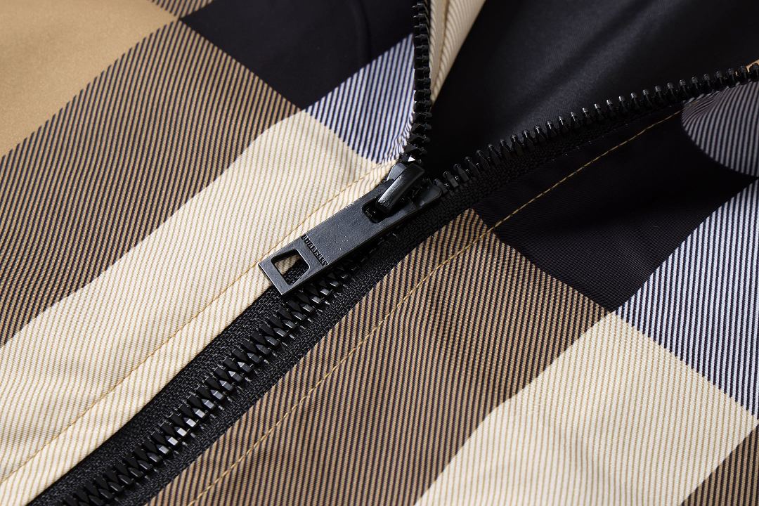 Burberry Newport Hooded Jacket · PB45858 — תמונה 7