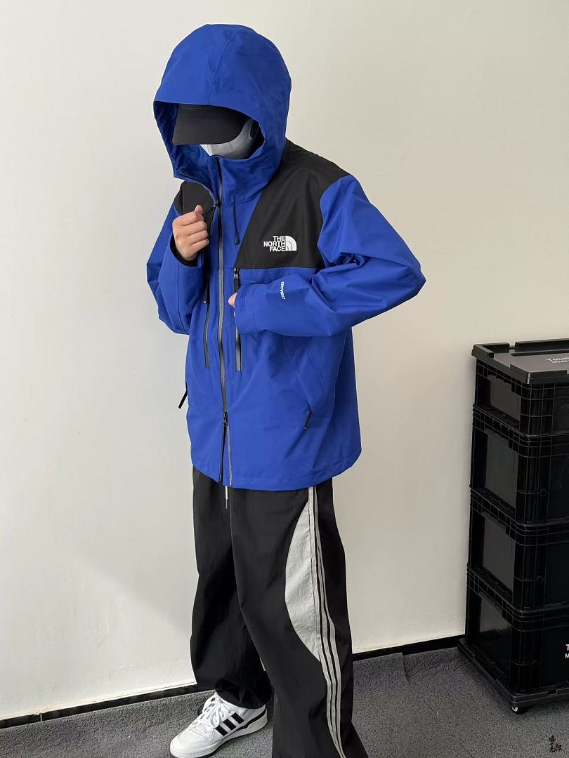 The North Face Chakal Jacket · LT52011 — תמונה 32