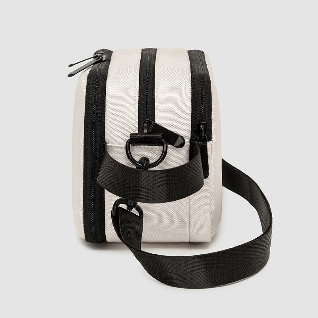 Alo Yoga Keep It Dry Fitness Bag · EA7015 — תמונה 18