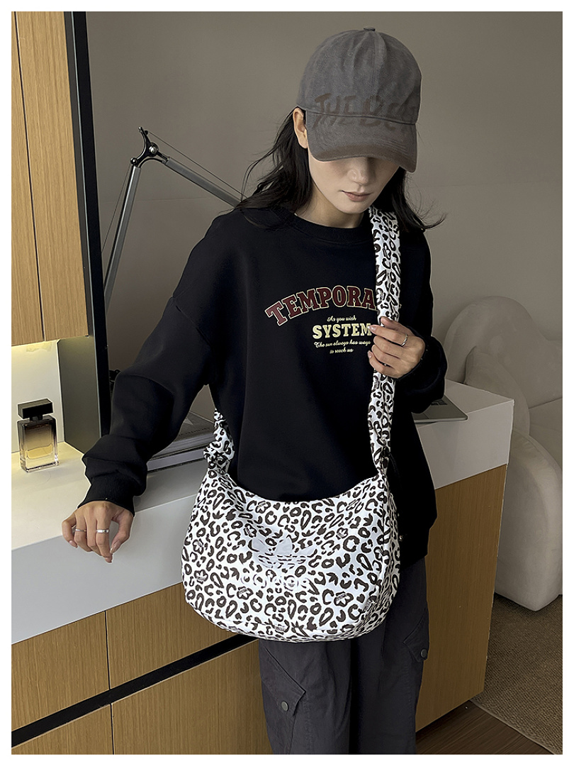 Adidas Leopard Small Shoulder Bag · EA1820 — תמונה 28