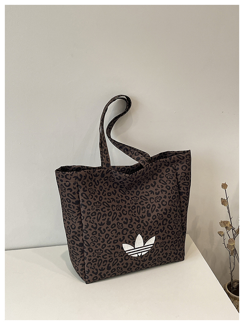 Adidas Leopard Tote · EA1203 — תמונה 52