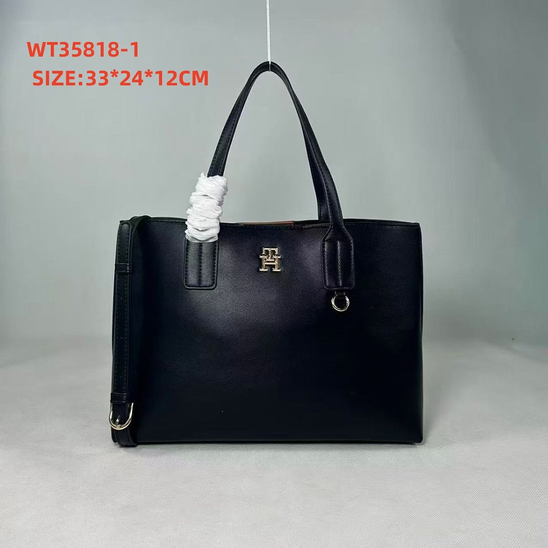 Tommy Hilfiger TH Soft Logo Strap Tote · WT35818