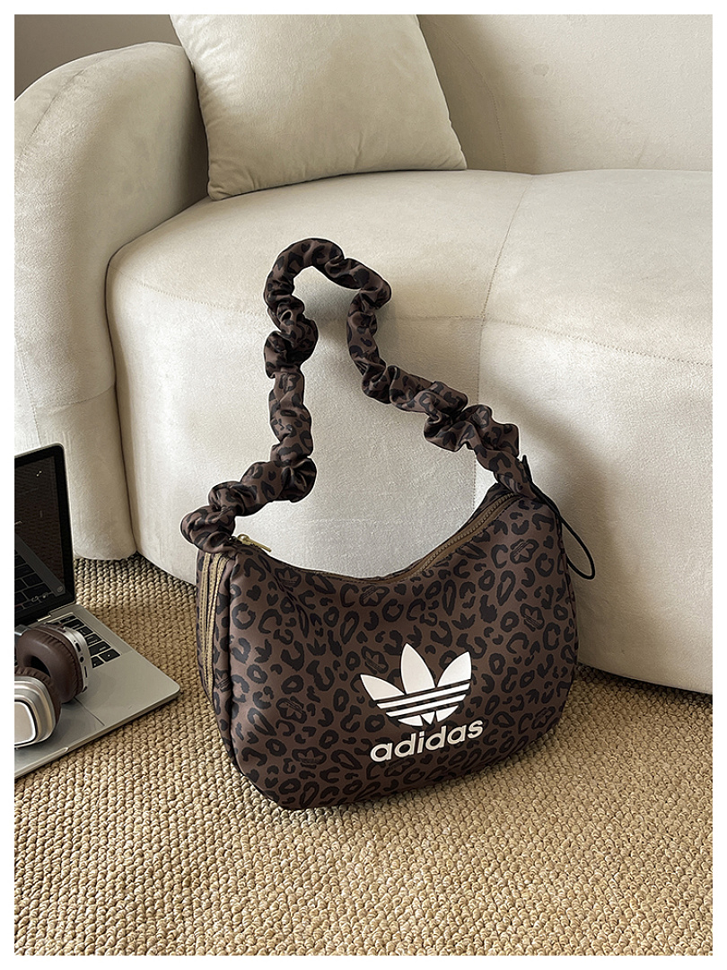 Adidas Leopard Small Shoulder Bag · EA1820 — תמונה 49