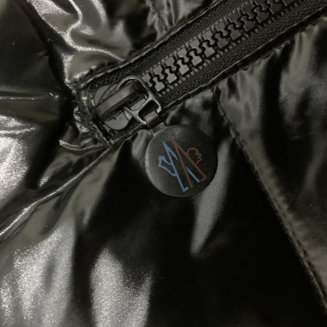 Moncler — מעיל פוך · GM7645 — תמונה 8