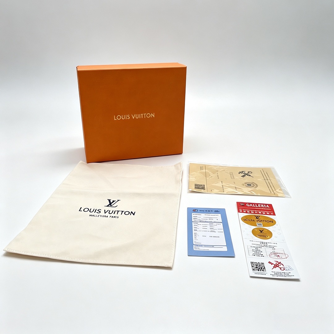Louis Vuitton Loop · EL91331 — תמונה 16